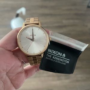 Nixon watch -Women